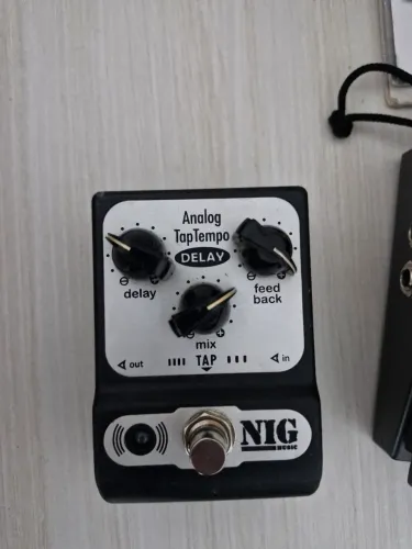 Pedal analog delay nig