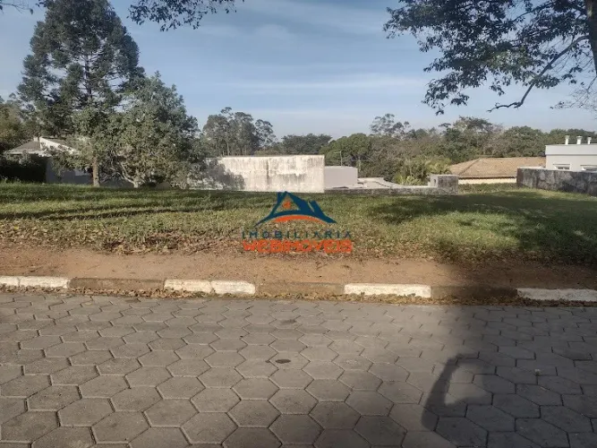 Terreno em Condomínio à Venda em Vargem Grande Paulista-SP - Haras Bela Vista: 600m² de Pu