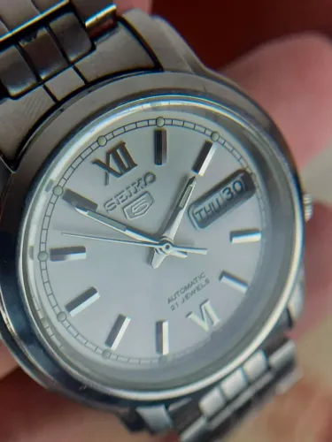 Seiko 5 7S26 Caseback Transparente