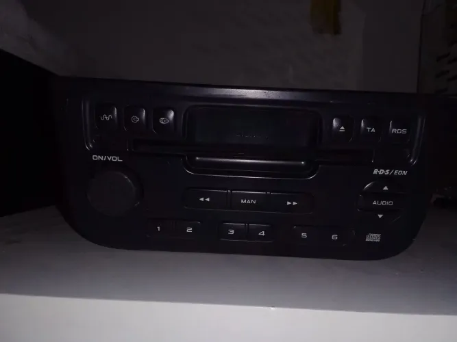 Tape Radio original Peugeot 406