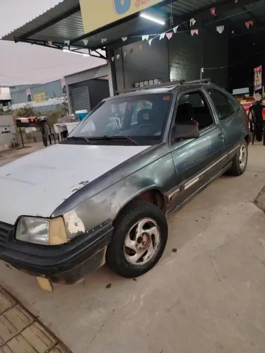 Chevrolet Kadett GLS 1.8 EFI / Sl/e 1.8 (álcool) 1993