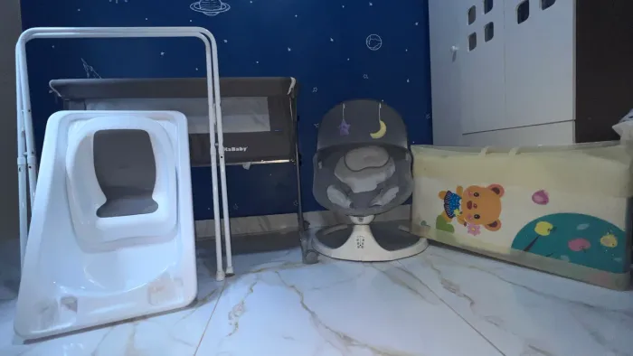 Vendo todos esses itens de bebê