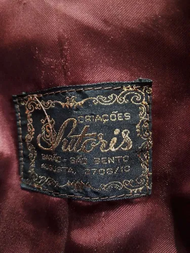 JAQUETA DE COURO MARROM C/ DETALHES,,UNÍSSEX,,( ENTREGO METRÔ ATÉ (SÉ ),,FEÍTA NA R: AUGUS