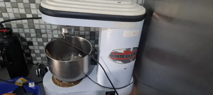 Batedeira de salgados 