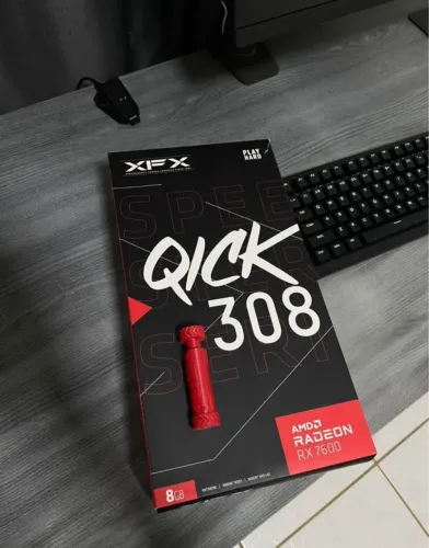 Rx 7600 xfx qick 308 triple fan 8gb
