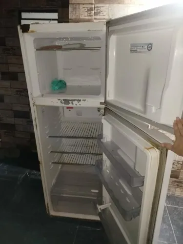 GELADEIRA CONTINENTAL R$ 300