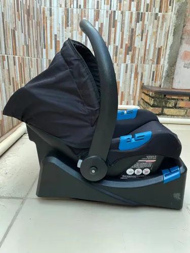 Bebê conforto burigotto c/ base para carro