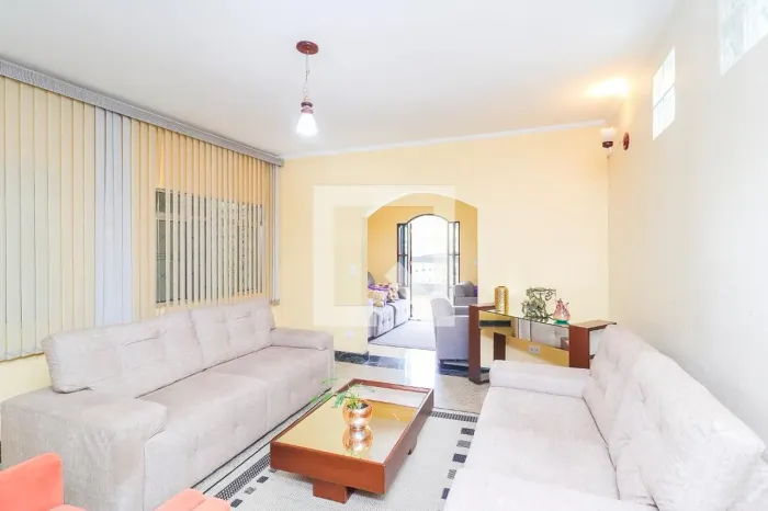 Casa à Venda - Vila Jacuí, 4 Quartos, 120 m2