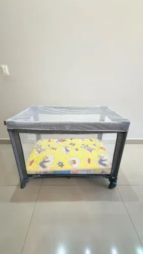 Berço Safety Mini Play com colchão