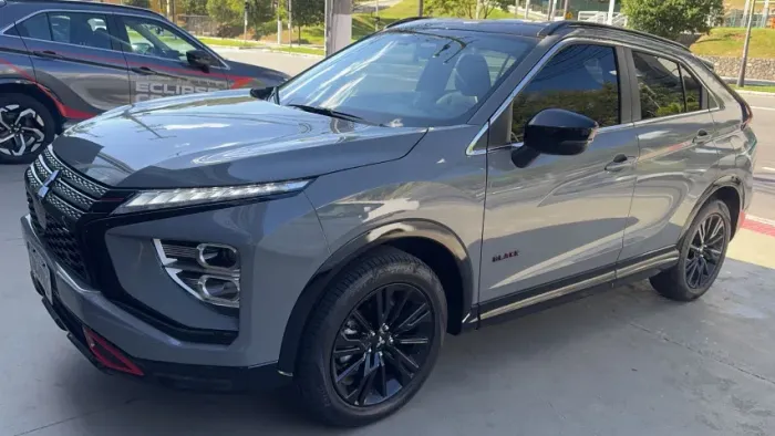 Mitsubishi Eclipse Cross HPE Black 1.5 16V 165cv Aut. 2026