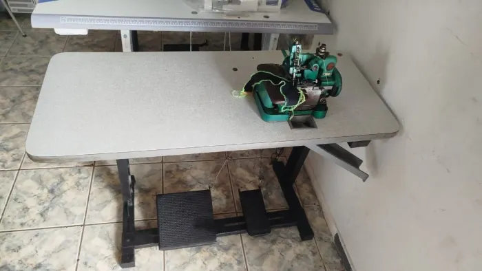 Máquina de costura