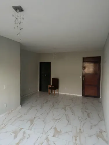 Apartamento no Montese 
