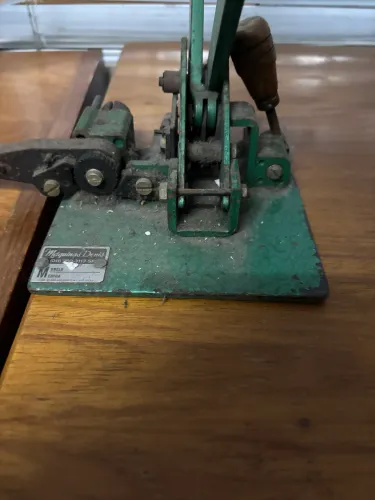 Aparelho arqueado é conjugado