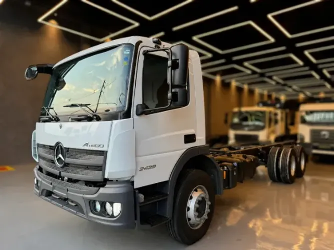 Mercedes-Benz Atego 2429 6x2 2026