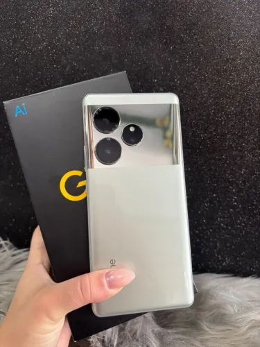 REALME GT6 12/256 GB 