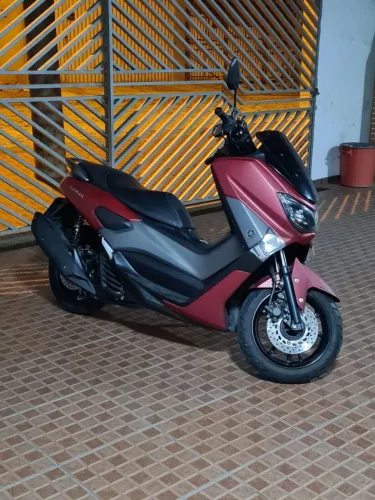 Moto Yamaha Nmax 2019