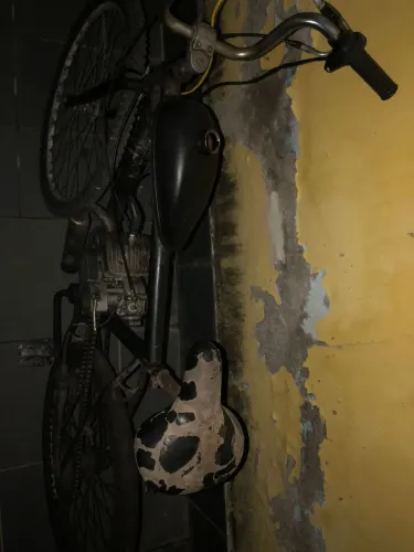 Vende-se motorizada 