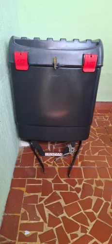 Bau de carga para moto 110L.