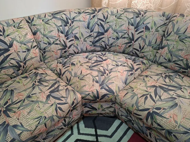 Sofá de Canto Lindo e Material que não arranha.