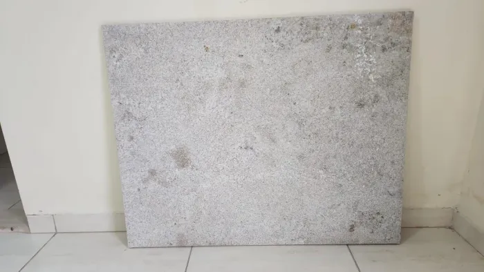Tampo para mesa em Granito