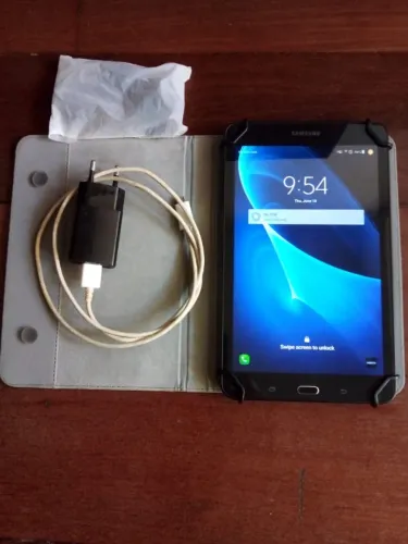TABLET SAMSUNG SM T377 A + CAPA PROTETORA + CABO + FONE = TUDO 200 REAIS