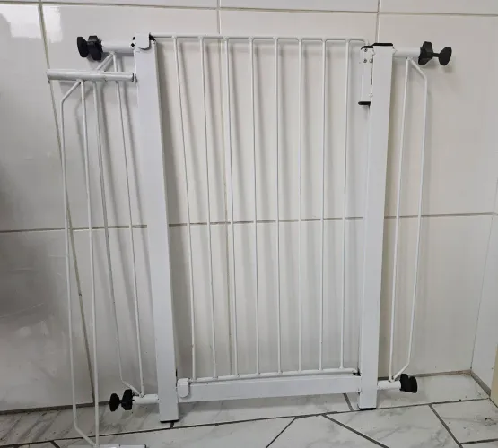 Grade de proteção para cachorro com extensor 