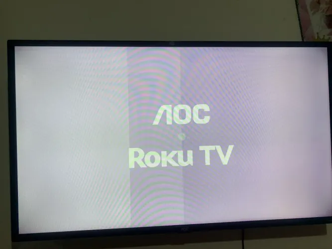 TV AOC 43" - Tela Quebrada - Para Retirada de Peças ou Conserto