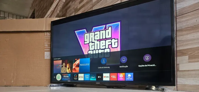 TV SMART SAMSUNG 4K NO PLÁSTICO MODELO NOVO PRA VENDER LOGO ACEITO CARTÃO E ENTREGO 