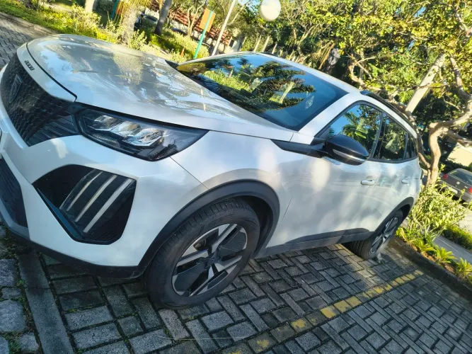 Peugeot 2008 Active 1.0 Turbo Flex 5P Aut. 2025