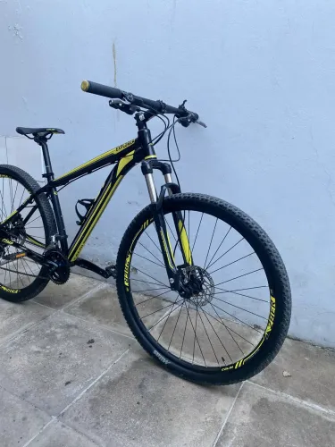 Bicicleta Caloi aro 29
