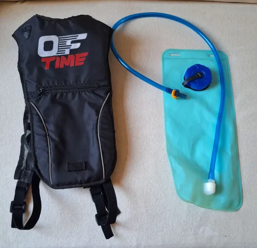 Mochila térmica off time 2 litros