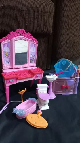 Assessórios brinquedo da boneca barbie