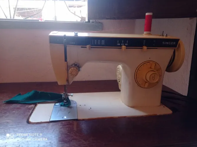 Vendo máquina reta ótima