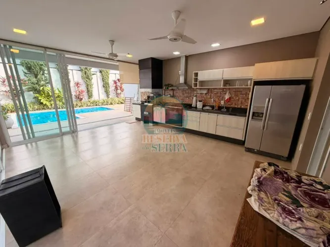 Casa com piscina para locação no Reserva da Serra em Jundiaí/SP