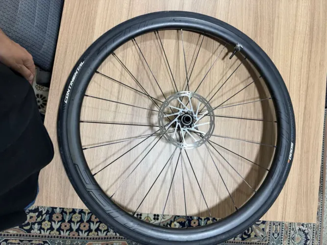 Rodas de Carbono Marca Tuff (australiana) 