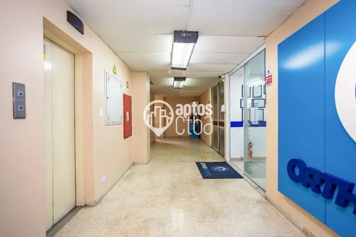 Sobreloja Comercial à Venda no Centro - Em frente à Praça Carlos Gomes | 591m² úteis