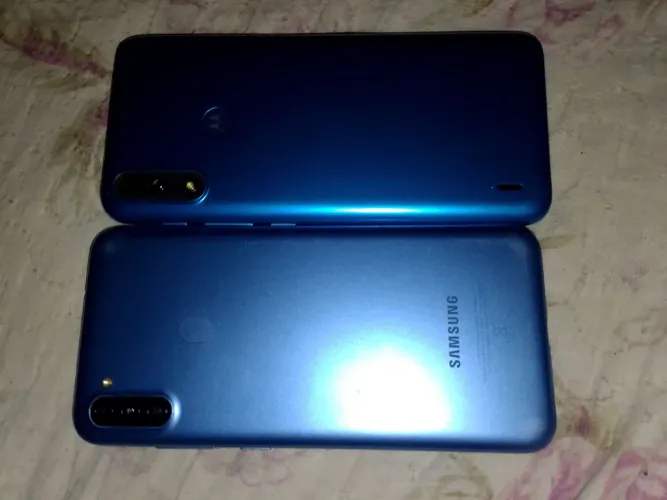 Celulares Samsung e Motorola pra retirada de peças ou conserto