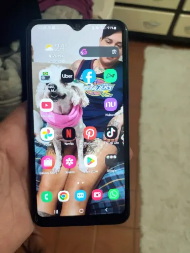Samsung 10s de 64 Gb por 250,00