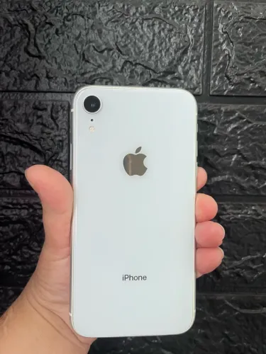 iPhone XR branco,128 gb