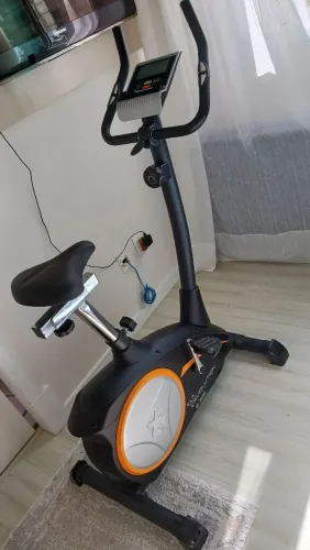 Bicicleta Ergométrica Evolution B902