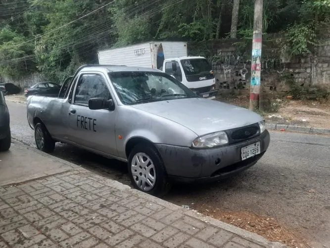 Vendo frete em todo litoral e região 