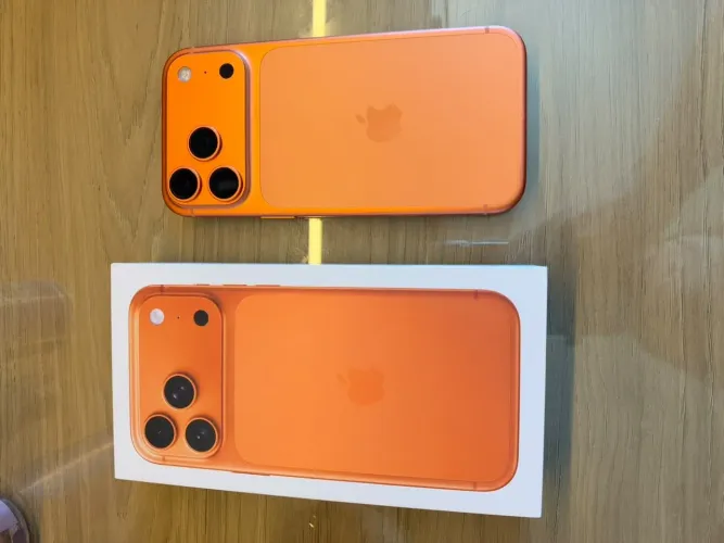 iPhone 17 PRO MAX SEMI NOVO