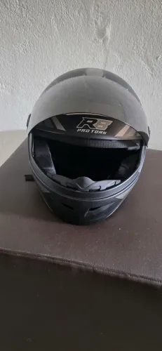 Capacete pro tork R8