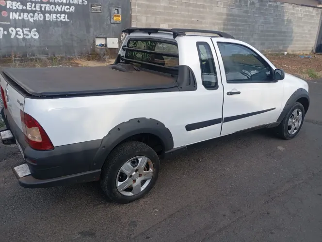 Fiat Strada Working Celeb.1.4 Fire Flex 8V CE 2013