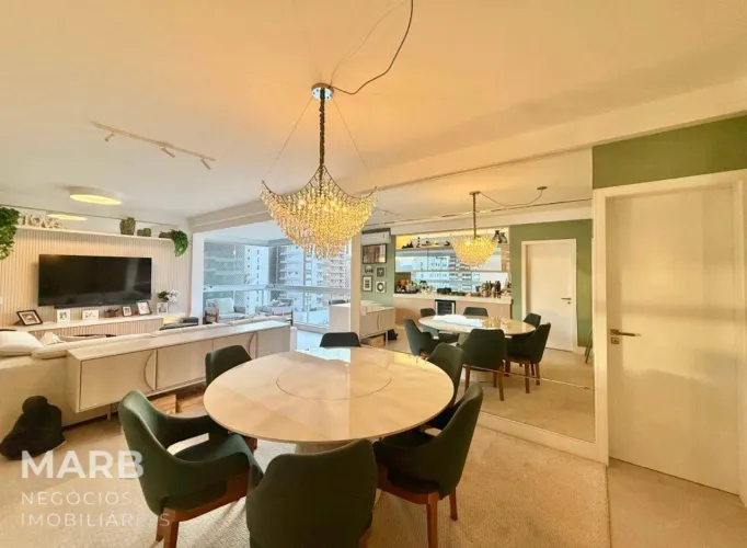 Apartamento com 3 dormitórios à venda, 149 m² por R$ 3.800.000,00 - Centro - Florianópolis