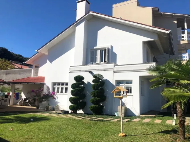 Casa Semimobiliada no Bairro Jardim dos Platanos em São Marcos