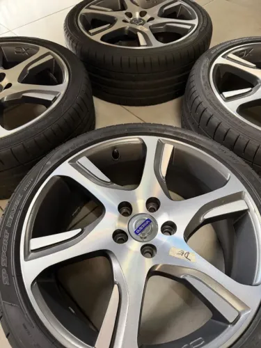 4 RODAS ORIGINAL VOLVO ARO 18 , XC70 T6, FURAÇÃO 5x108 MM, CÓDIGO PEÇA 31280139 