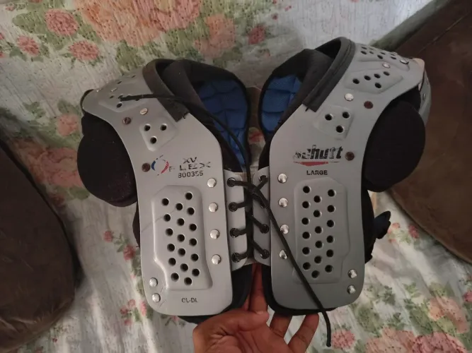 Shoulder Pad de Futebol Americano Schutt XV Flex