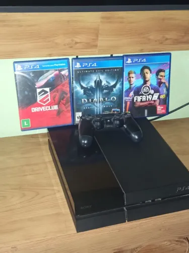 PS4