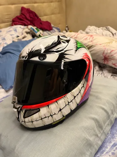 Capacete HJC